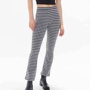 URBAN OUTFITTERS CASEY KICKFLARE GINGHAM PANT